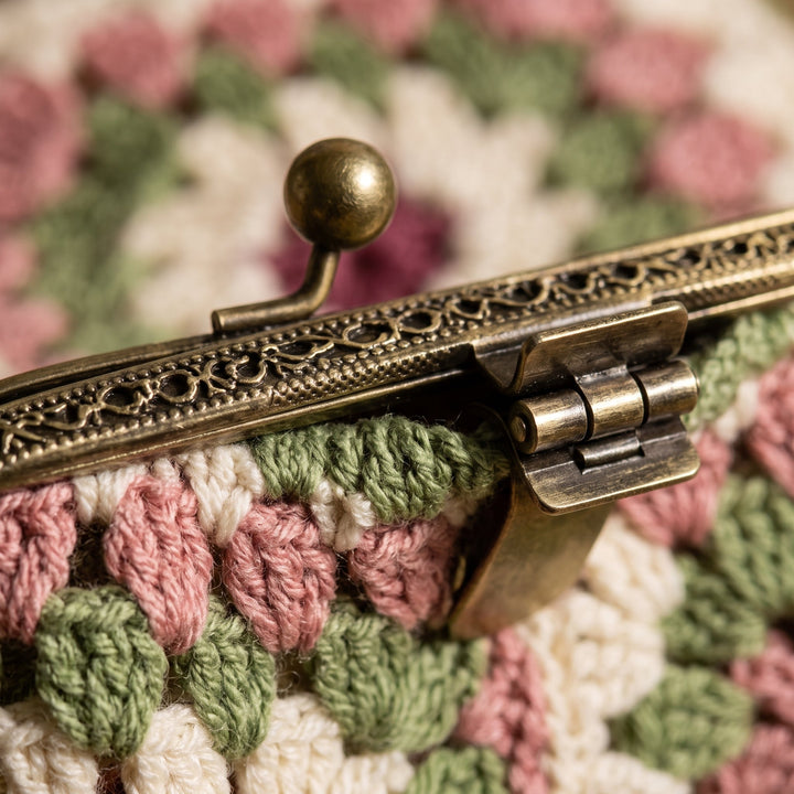 Granny Square Kiss Lock Coin Purse Crochet Pattern