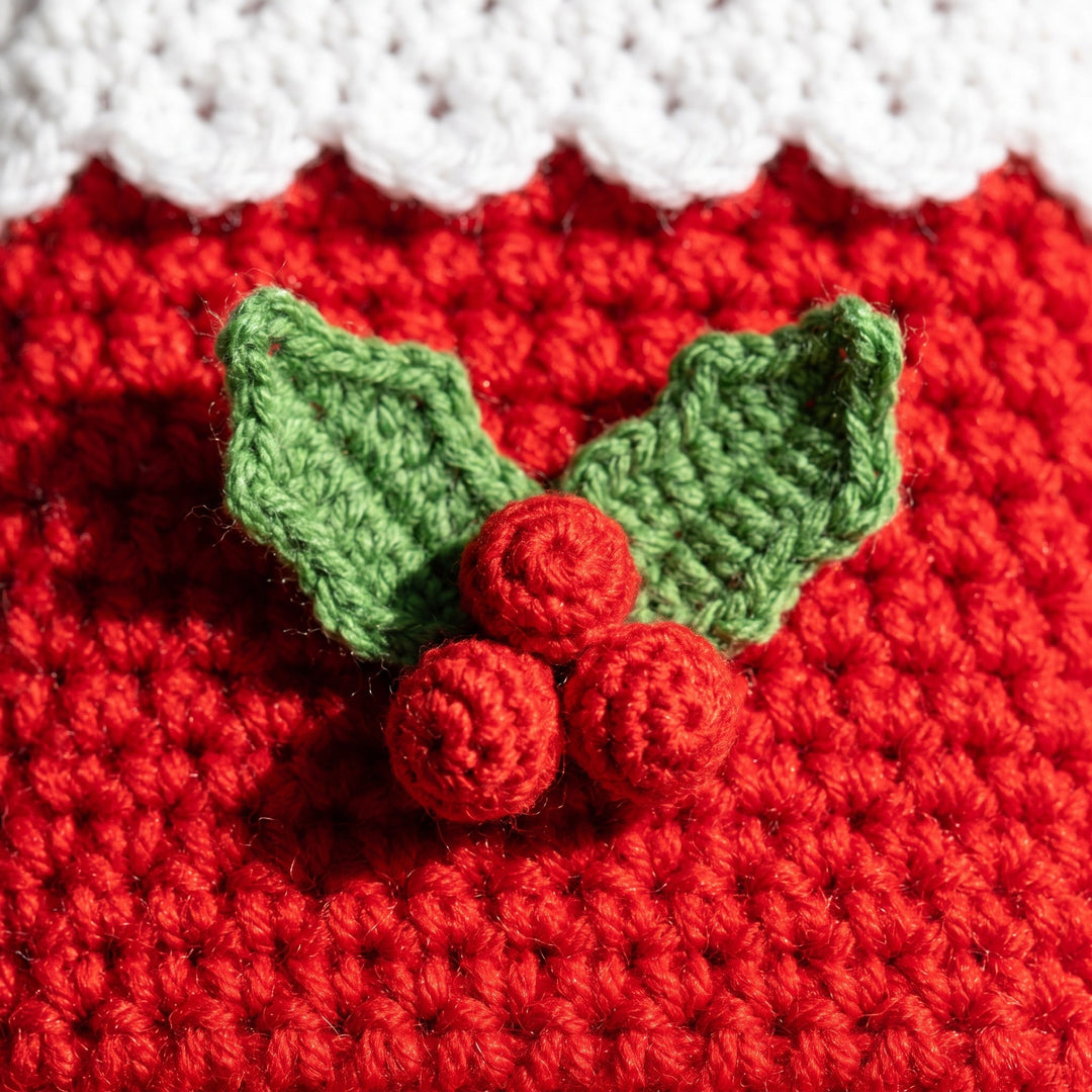 Santa Gift Box Cover Crochet Pattern