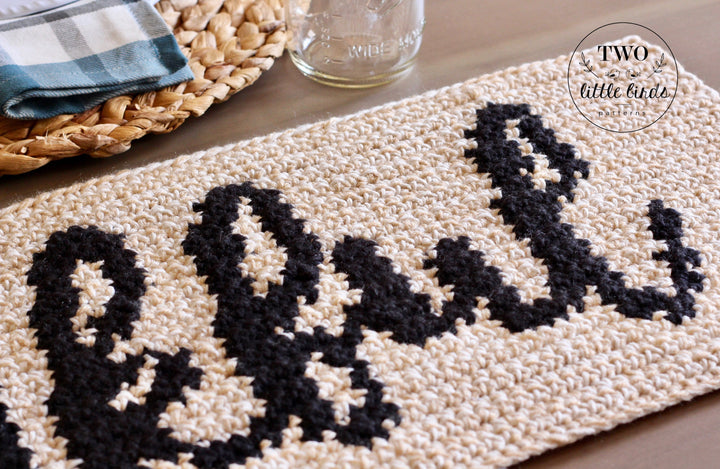 Thankful Farmhouse Table Runner Crochet Pattern