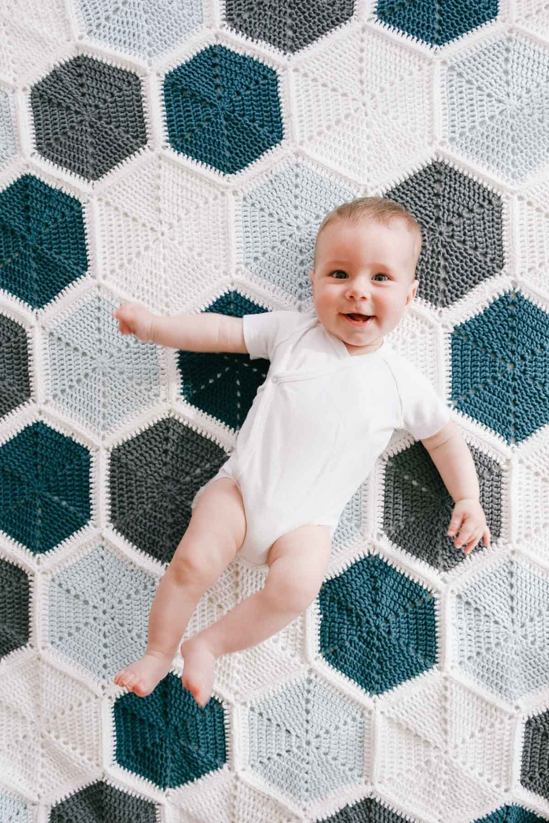 Easy Hexagon Baby Blanket Crochet Pattern