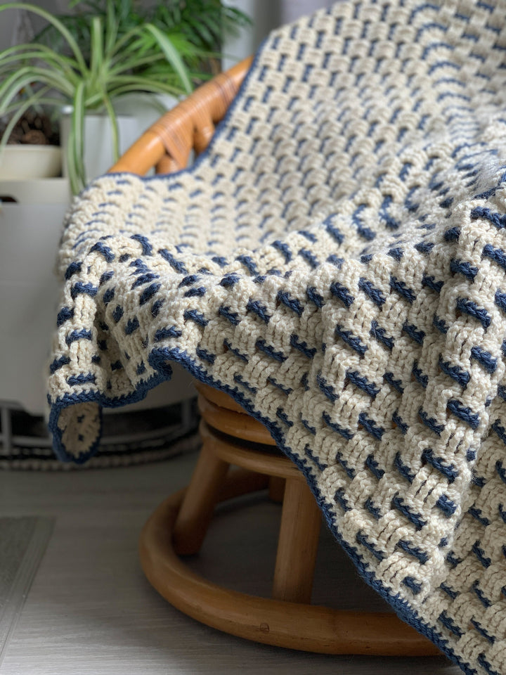 Modern Granny Weave Blanket Crochet Pattern