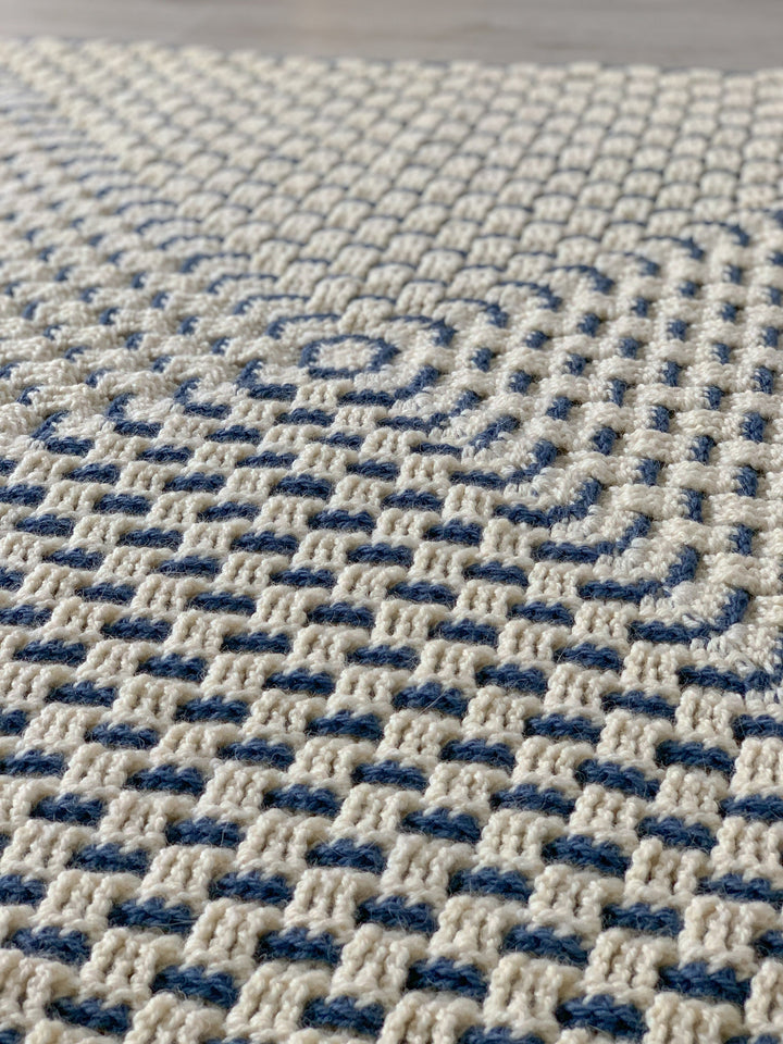 Modern Granny Weave Blanket Crochet Pattern