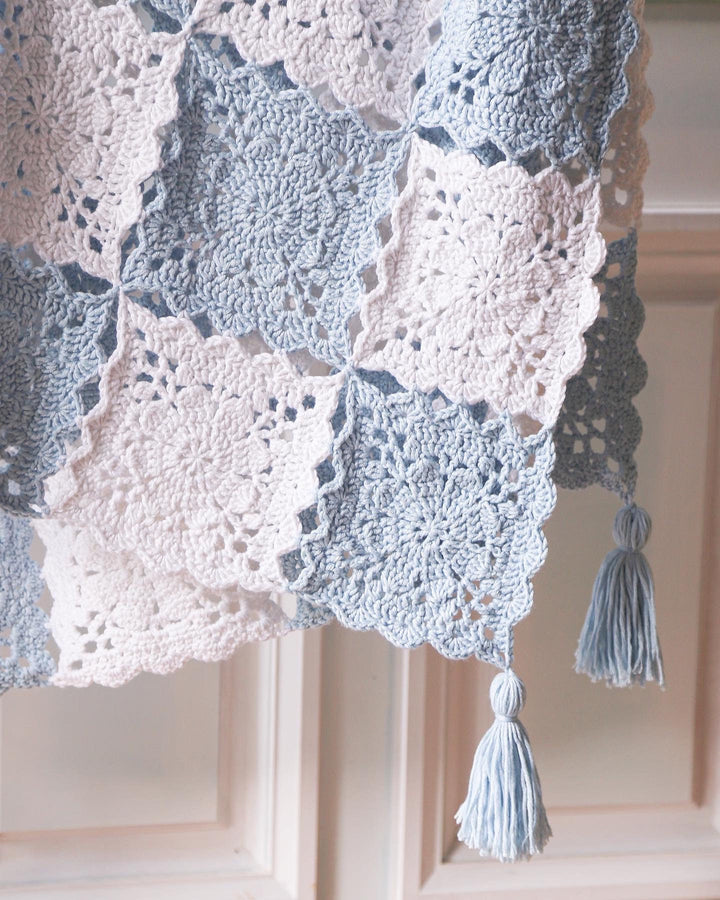 Adaptable Flower Square Blanket Crochet Pattern