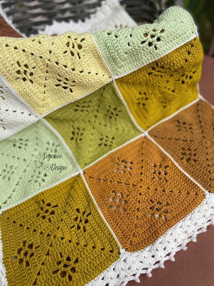 4 In 1 Classic Granny Square Blanket Crochet Pattern