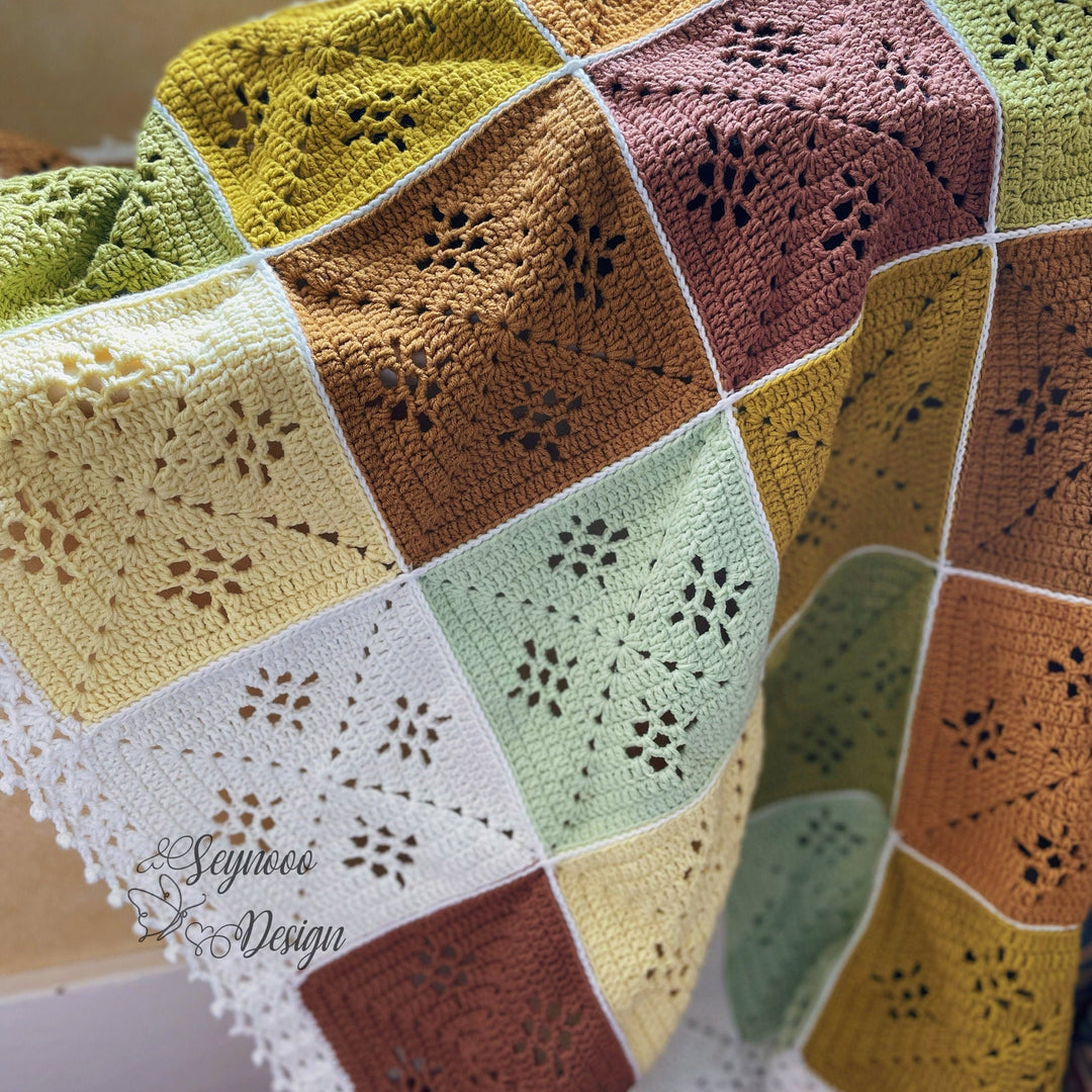 4 In 1 Classic Granny Square Blanket Crochet Pattern