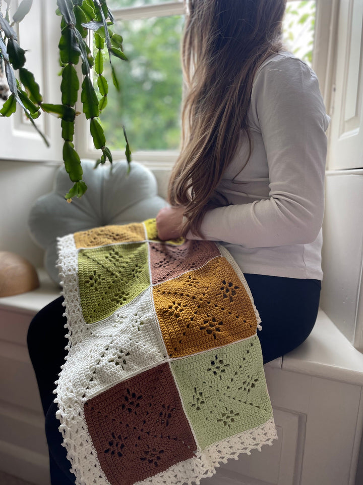 4 In 1 Classic Granny Square Blanket Crochet Pattern