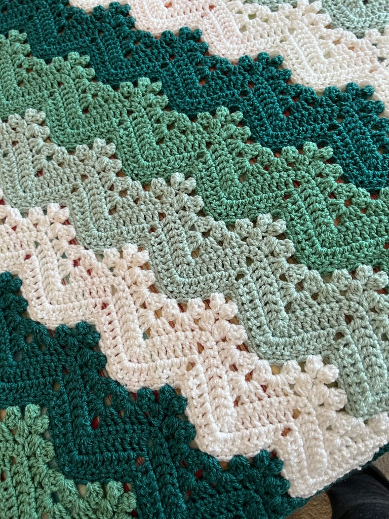 Viral Adult Full Size Blanket Crochet Pattern