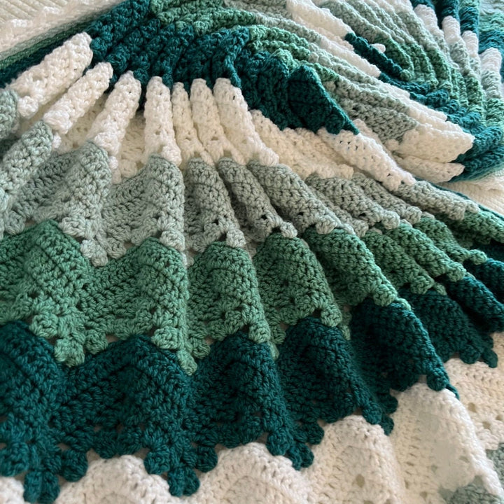 Viral Adult Full Size Blanket Crochet Pattern
