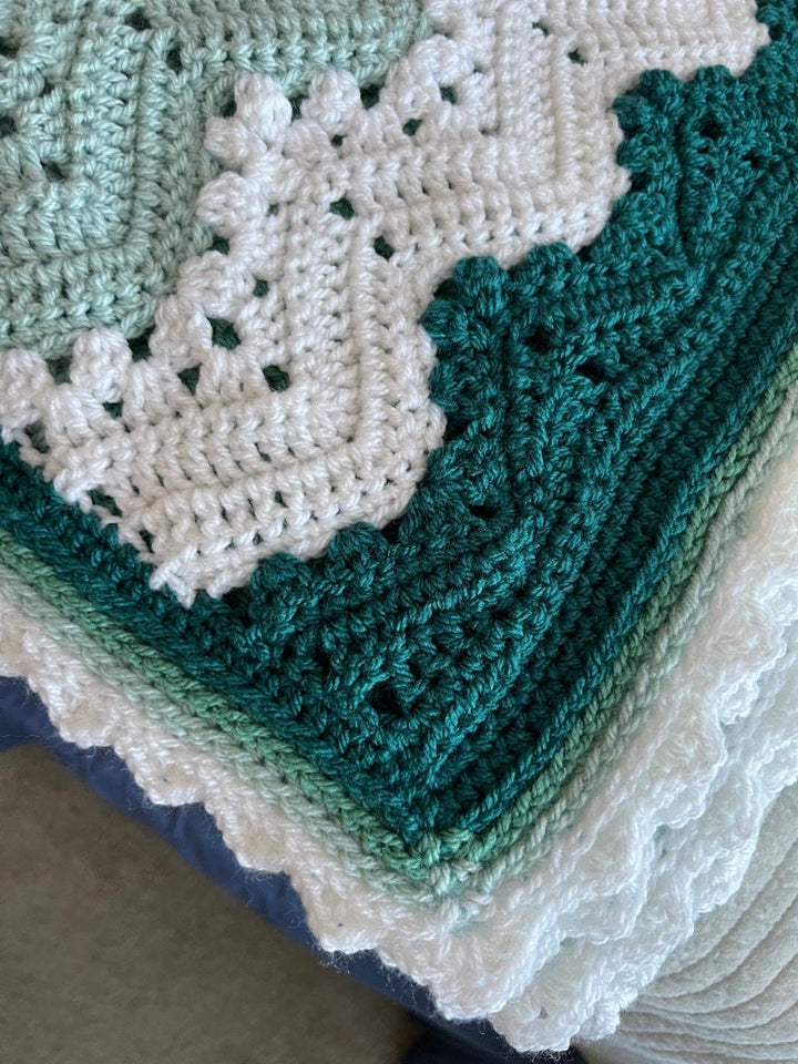 Viral Adult Full Size Blanket Crochet Pattern