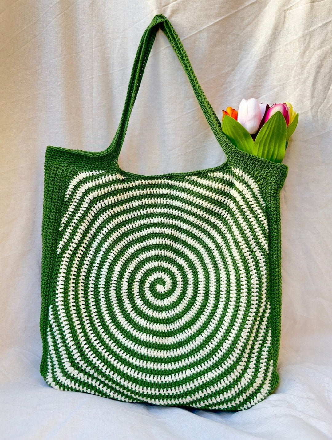 Spiral Granny Square Tote Bag Crochet Pattern