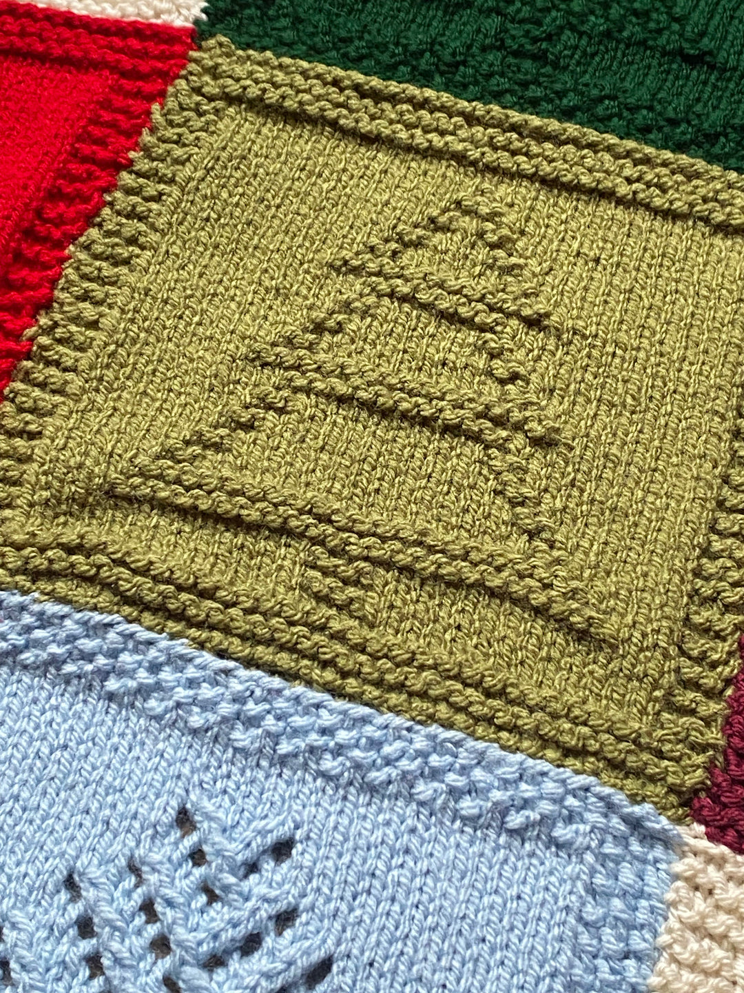 Christmas Patchwork Blanket Crochet Pattern