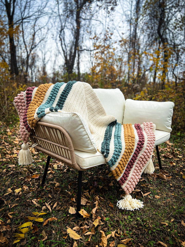 Modern Chunky Blanket Crochet Pattern