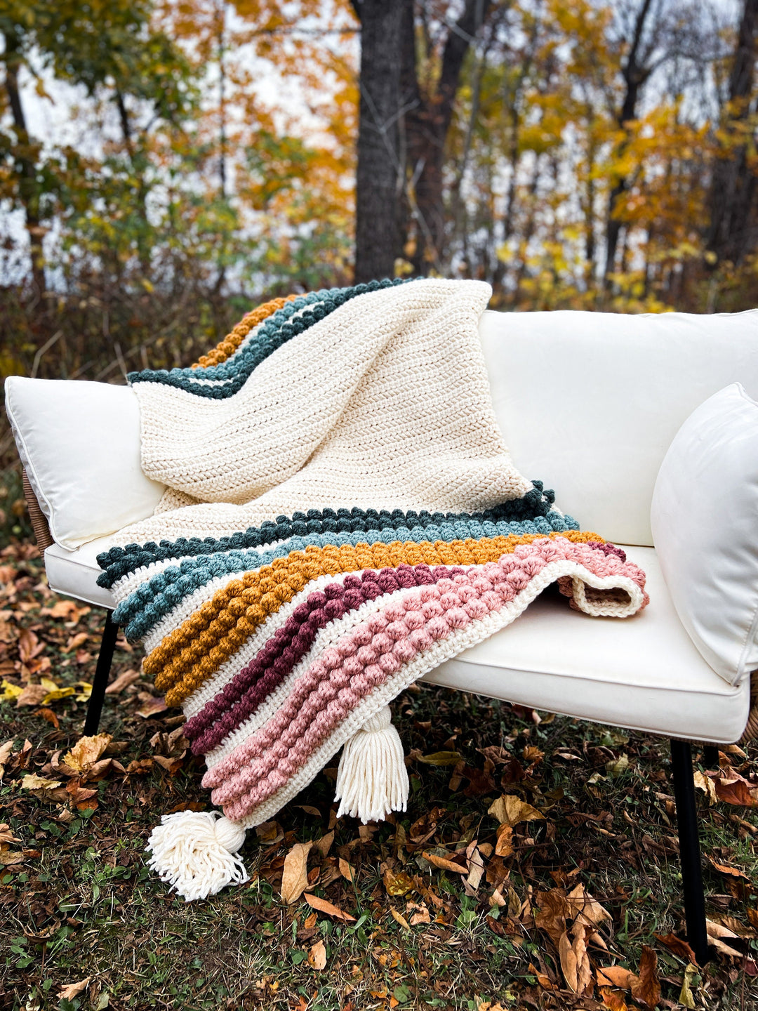 Modern Chunky Blanket Crochet Pattern