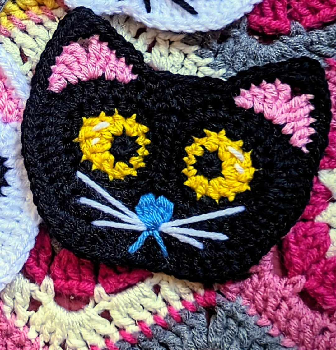 Cat Face Granny Square Crochet Pattern