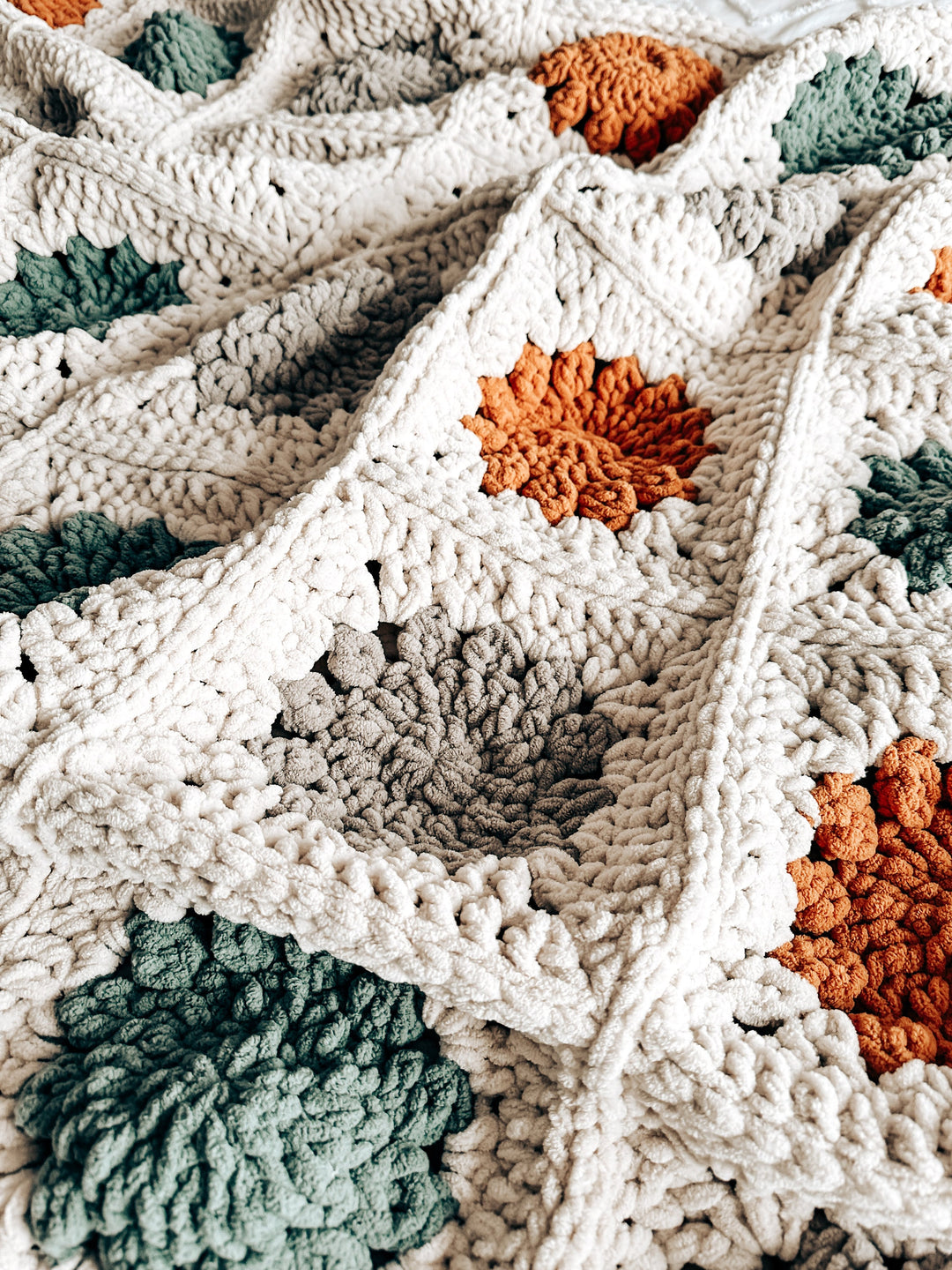 4 In 1 Winter Blossom Granny Square Blanket Crochet Pattern