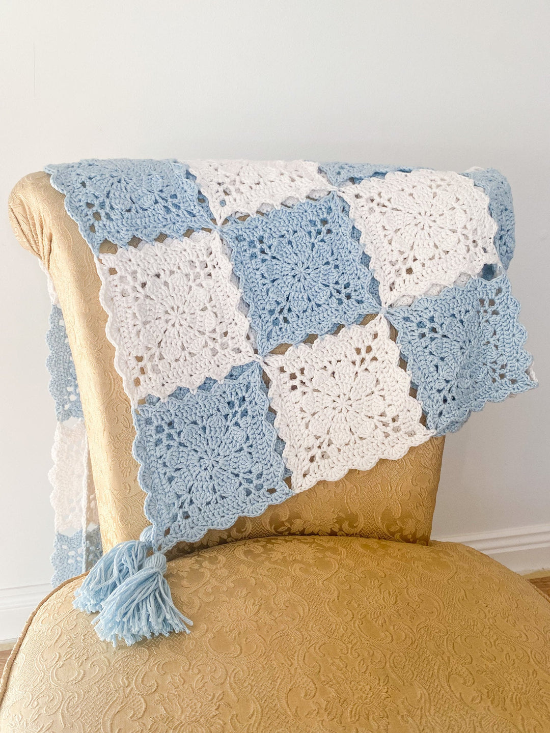 Adaptable Flower Square Blanket Crochet Pattern