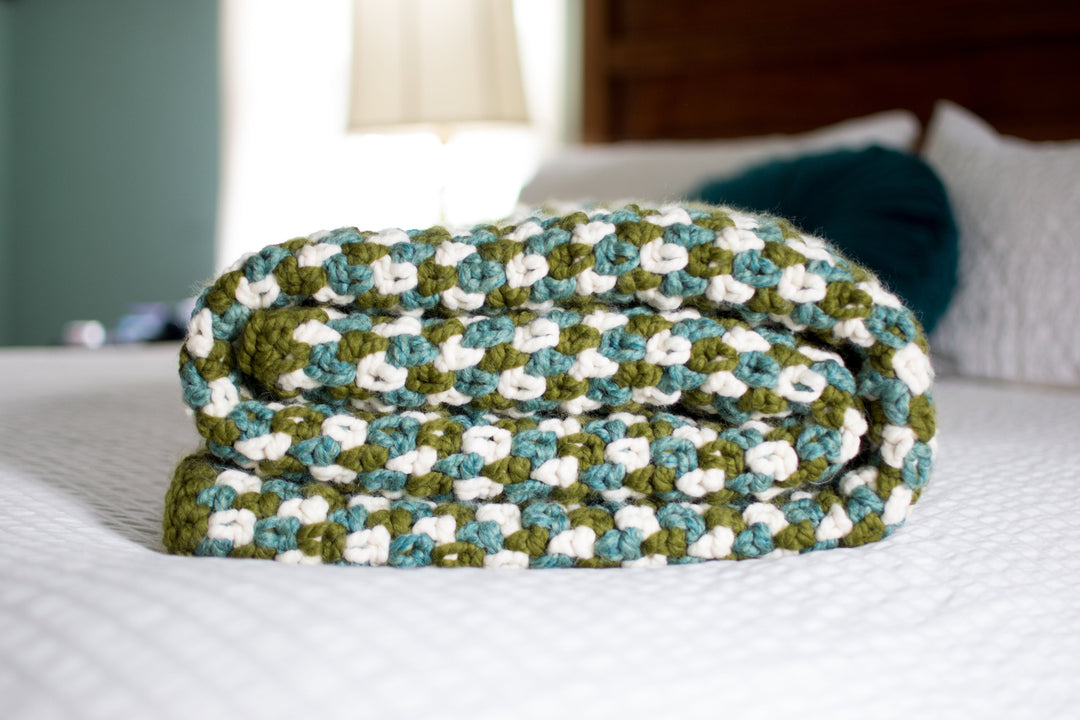 Modern Chunky Moss Throw Crochet Pattern