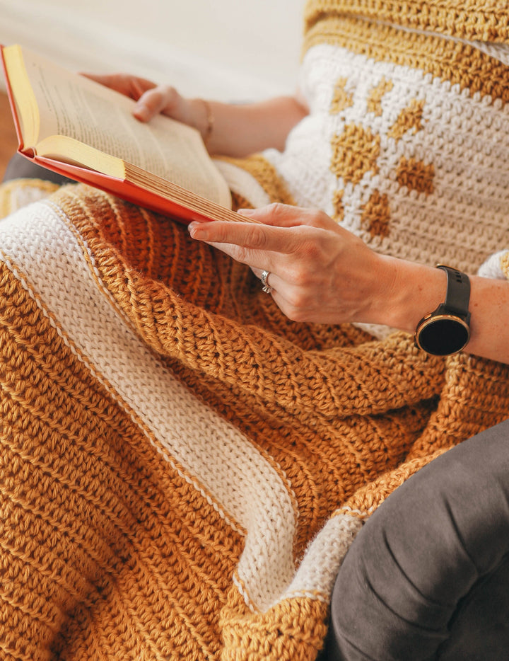 Sunray Intarsia Crochet Throw Blanket Pattern
