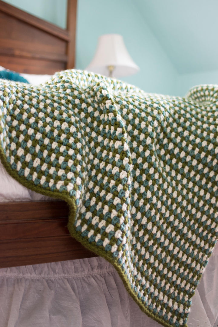Modern Chunky Moss Throw Crochet Pattern