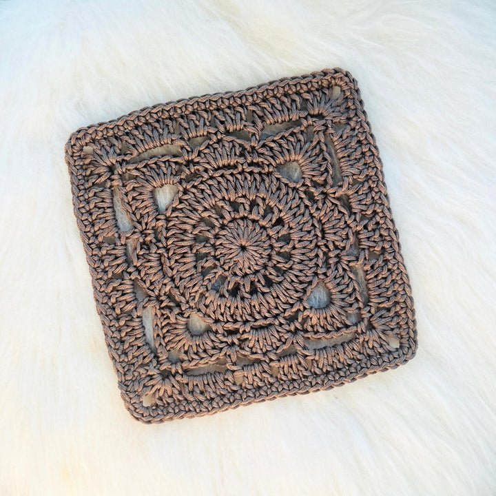 Willow Flower Granny Square Crochet Pattern