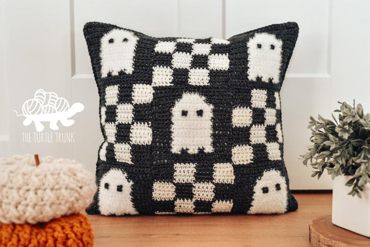 Checkered Ghost Pillow Crochet Pattern
