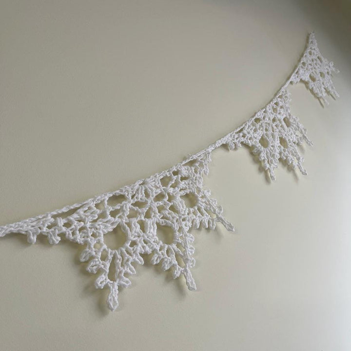 Snowflake Garland Crochet Pattern