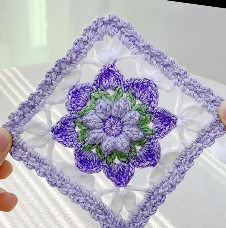 Floral Flower Motif Granny Square Crochet Pattern