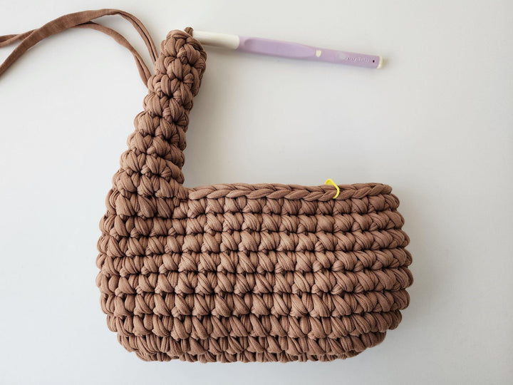 Lydia Chunky Hobo Bag Crochet Pattern Fringe Purse DIY