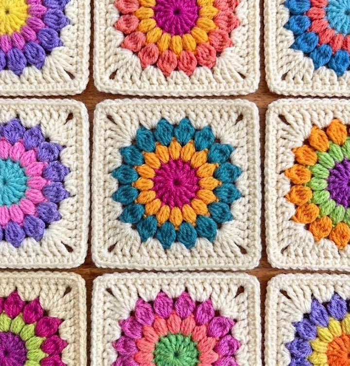Sunburst Granny Square Crochet Pattern