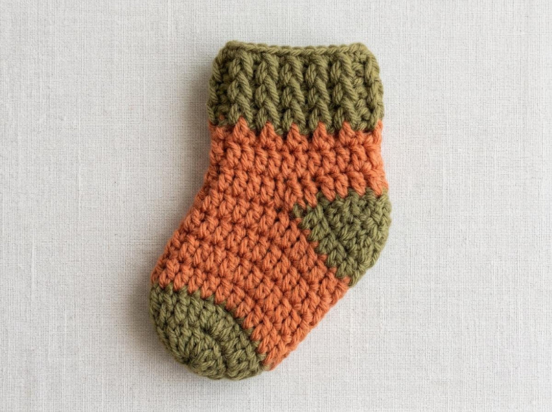 Easy Beginner Baby Socks Crochet Pattern