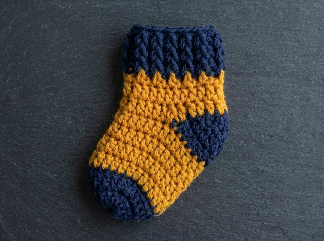 Easy Beginner Baby Socks Crochet Pattern