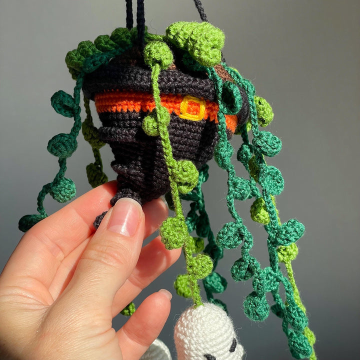 4 in 1 Halloween Hanging Plants Crochet Pattern