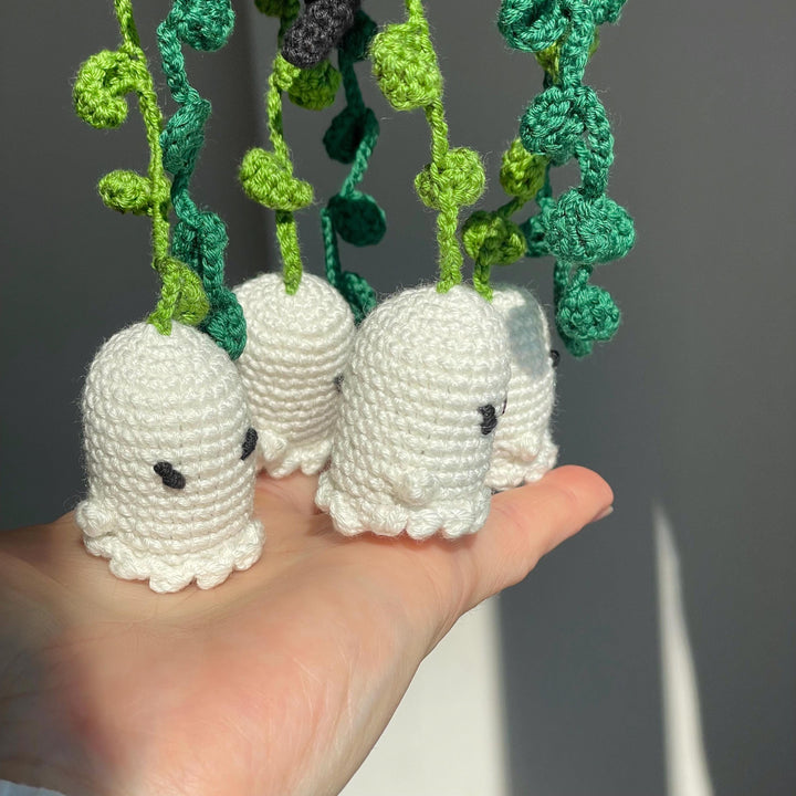 4 in 1 Halloween Hanging Plants Crochet Pattern
