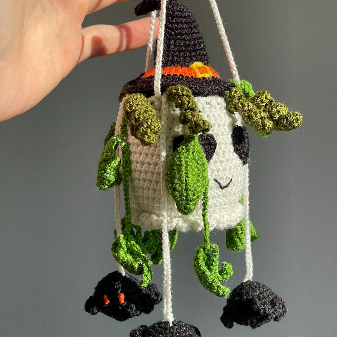 4 in 1 Halloween Hanging Plants Crochet Pattern