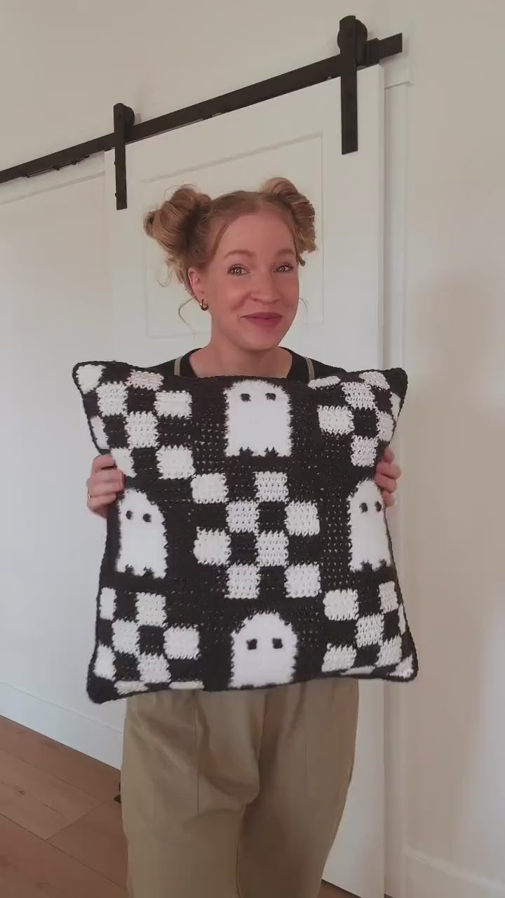 Checkered Ghost Pillow Crochet Pattern